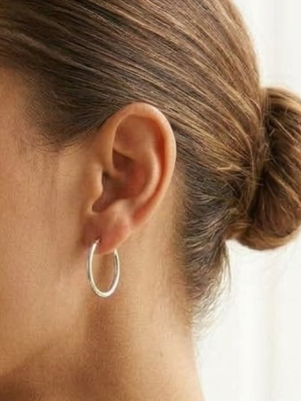 Silver Tone Hoop Earrings Pierced Small 1.0"